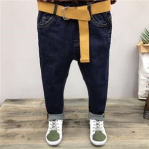 開心果童裝 點(diǎn)亮童年，裝扮夢(mèng)想